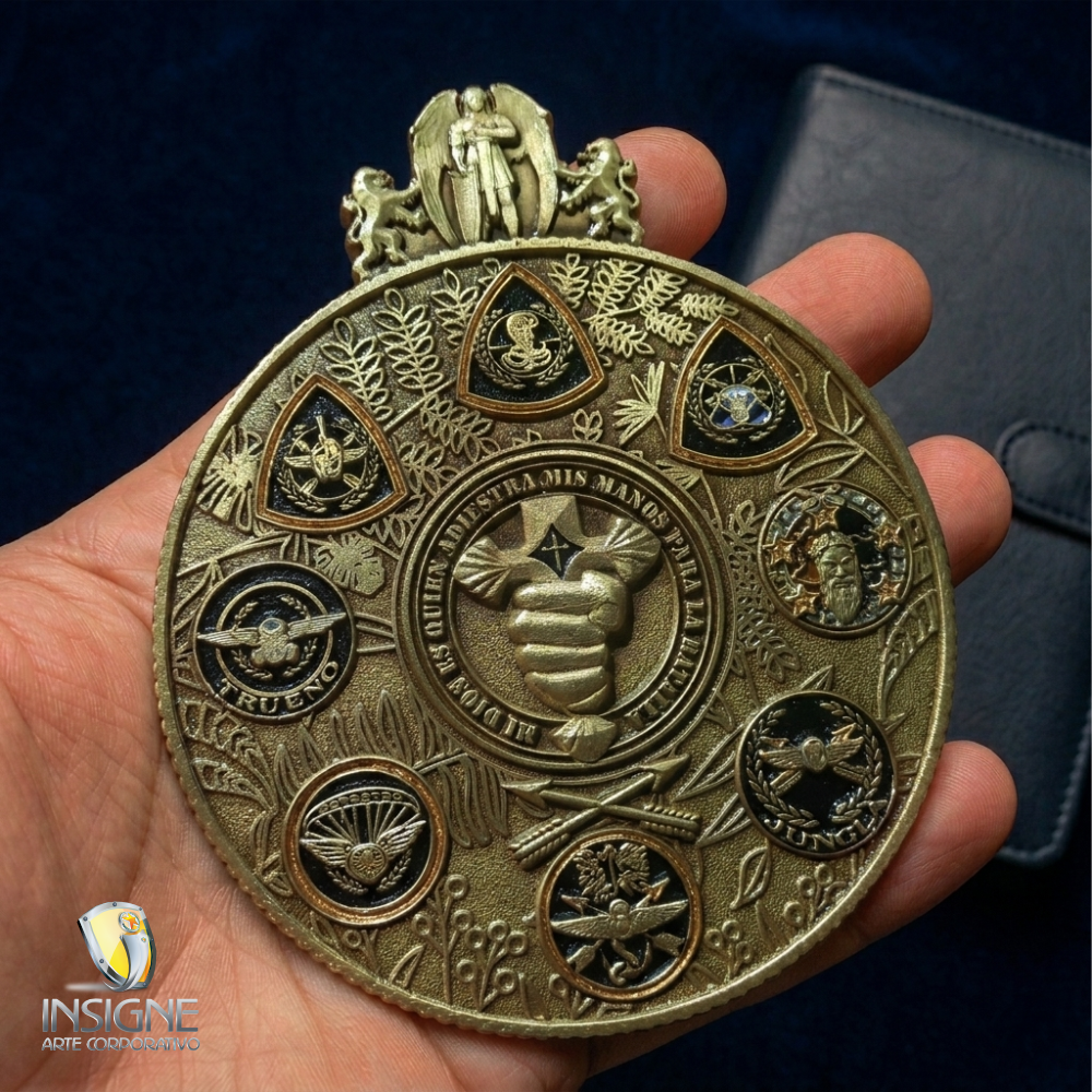 MONEDA EJERCITO TROQUELADA EN BRONCE.